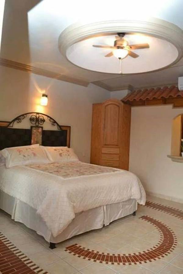 Maria Bonita Suites Агуа-Приета Номер фото